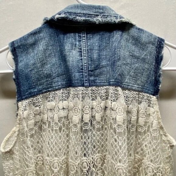 Moon Collection Sleeveless Top Women's Medium Denim Lace Western Boho Sheer GUC - Picture 4 of 10